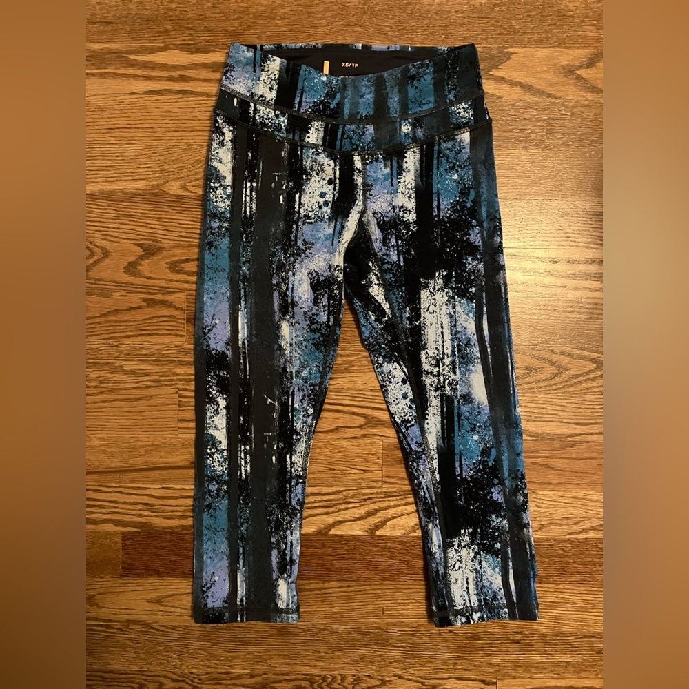 Lucy Crop Legging
